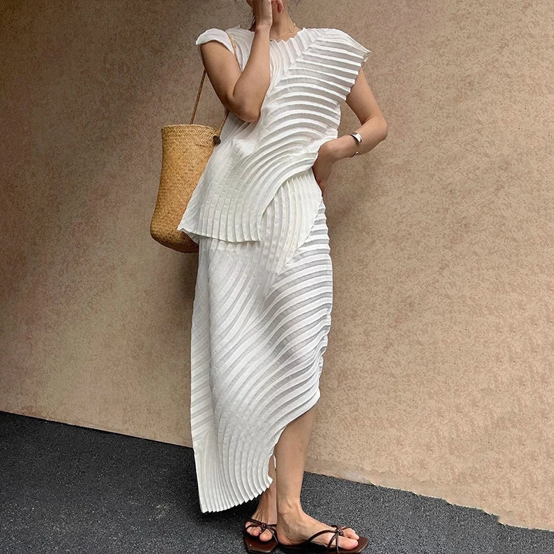 Summer 2026 Style Guide: How to Style Pleated Dresses for Every Occasion
