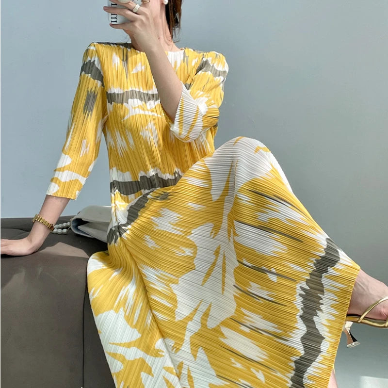 Miyake Pleated Abstract Painting Printed Evening Dresses for Women V- Collar Short Sleeve Elegant Long Robe Party Dress 2023