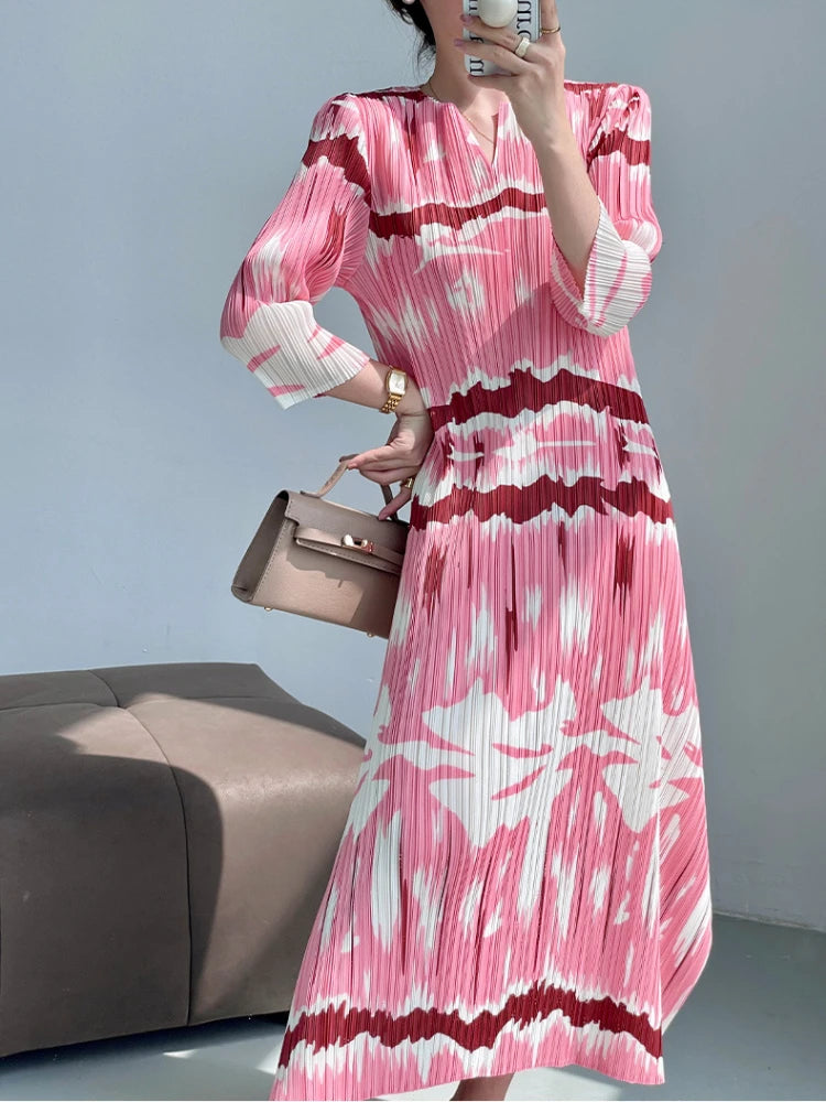 Miyake Pleated Abstract Painting Printed Evening Dresses for Women V- Collar Short Sleeve Elegant Long Robe Party Dress 2023