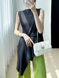 CurveKind™ Irregular Sleeveless Crewneck Top