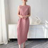 CurveKind™ Handmade Pleated Sleeveless Summer Dress