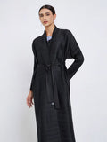 CurveKind ™ Black Pleated Abaya