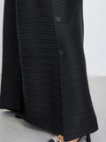 CurveKind ™ Black Pleated Abaya