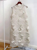 New Pleated Sleeveless Round Collar Dress