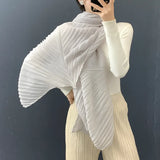 CurveKind ™ Pleated Shawl