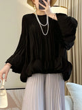 Pleated Appliques Round Collar Blouse