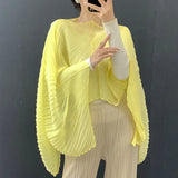 CurveKind ™ Pleated Shawl